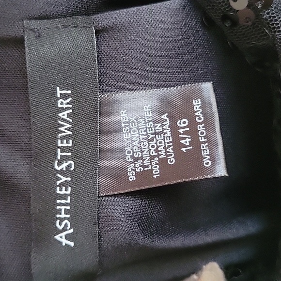 5 items for $30 - Picture 8 of 8